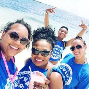 Meet your Posher, Lakeisha